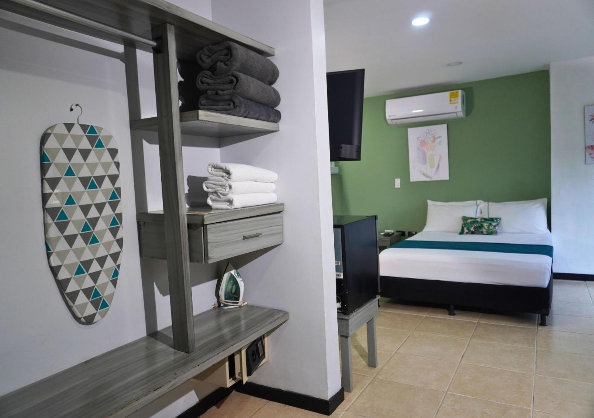 Greenview Medellin By St Hoteles Medellín Exterior foto